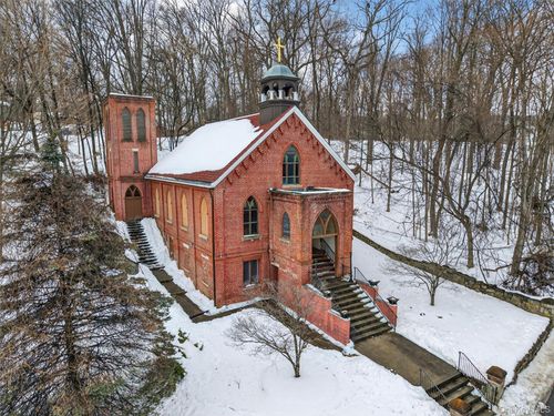 5 Buckberg Mountain Rd, Tomkins Cove, NY, 10986-1001 | Card Image