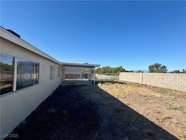 View of yard | Image 11