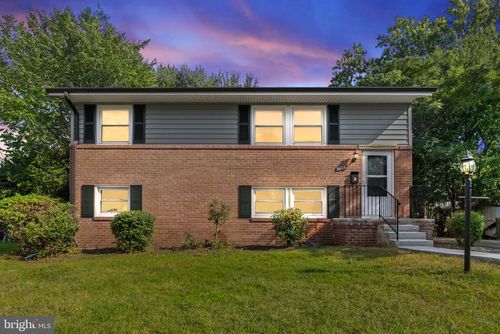 1006 S Ironwood Rd, STERLING, VA, 20164-5111 | Card Image