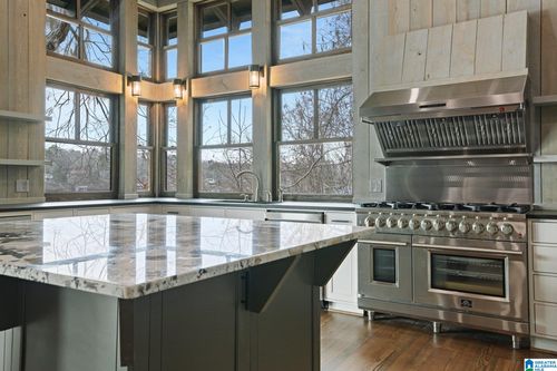 180 Grays Ferry Rd, Titus, AL, 36080-3900 | Card Image