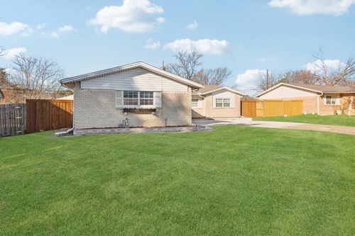 3109 Parker St, Irving, TX, 75062-4169 | Card Image