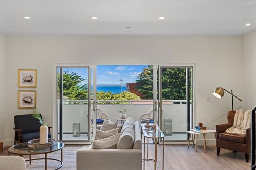 1-457 Wave St, Monterey, CA, 93940 | Card Image