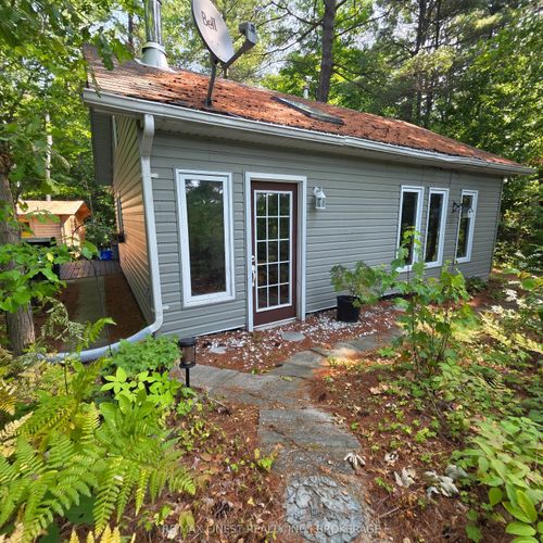 1036A Lake Lane, Sharbot Lake, ON, K0H2P0 | Card Image