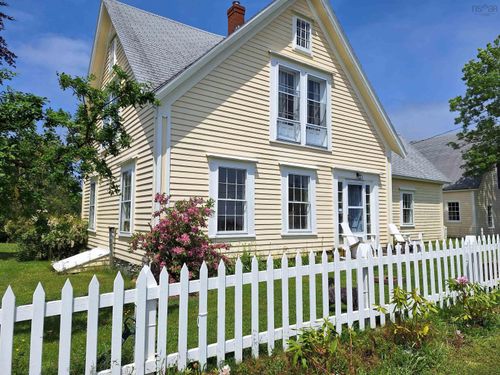 5069 Shore Rd, North East Harbour, NS, B0T | Card Image