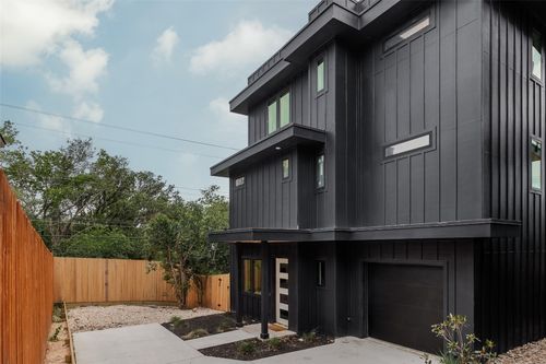 3-505 Philco Dr, Austin, TX, 78745-1919 | Card Image
