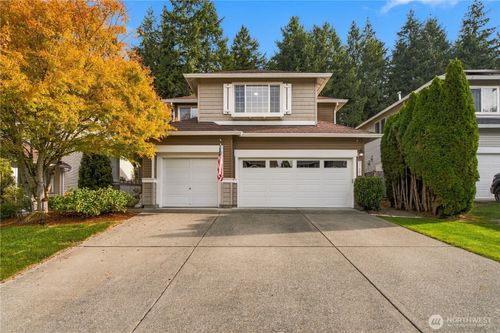 27402 Maple Ridge Way Se, Maple Valley, WA, 98038-2006 | Card Image