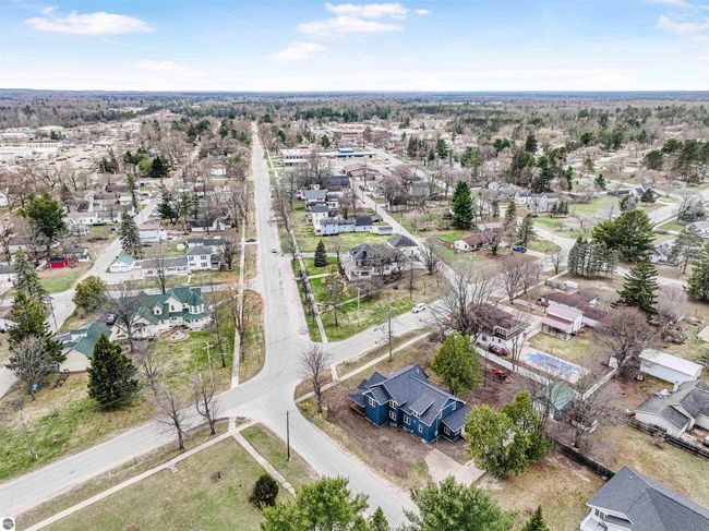 302 W Dresden St, House other with 5 bedrooms, 3 bathrooms and null parking in Kalkaska MI | Image 74