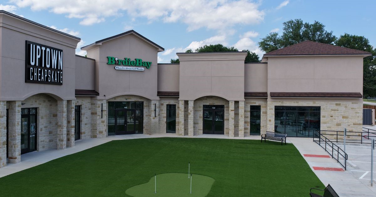 Commercial Lease in Hudson Oaks 3