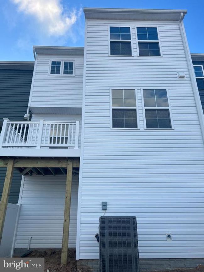 167 Clifton Mnr, Townhouse with 3 bedrooms, 4 bathrooms and null parking in FALLING WATERS WV | Image 40