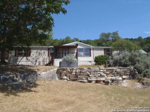 410 Duck Mountain Ln, Canyon Lake, TX, 78133-3770 | Card Image