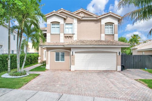 10762 Nw 71st St, Doral, FL, 33178-3754 | Card Image
