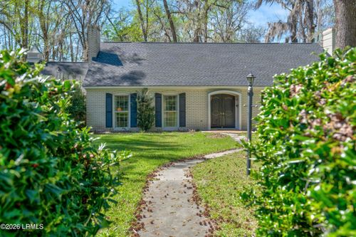 841 Googe St, Allendale, SC, 29810-2227 | Card Image