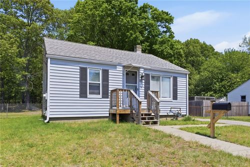 53 Norfolk Rd, Warwick, RI, 02886-9644 | Card Image