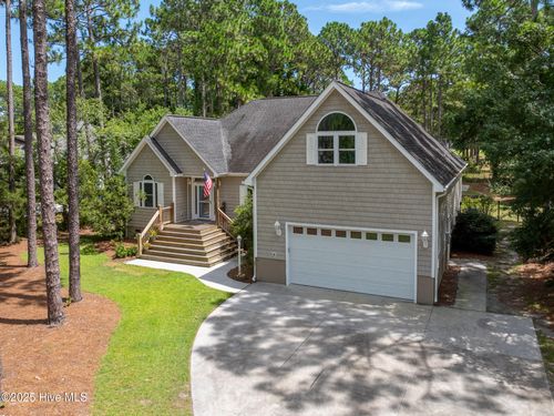 124 Sutton Dr, Cape Carteret, NC, 28584-9760 | Card Image