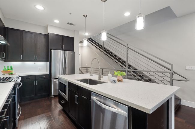 Kitchen with a center island | Image 14