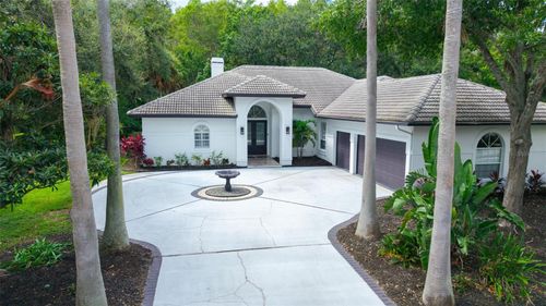 6135 Savoy Cir, LUTZ, FL, 33558-2814 | Card Image