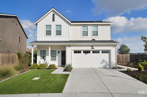 3420 Rustic Woods Ln, Shafter, CA, 93263-9458 | Card Image