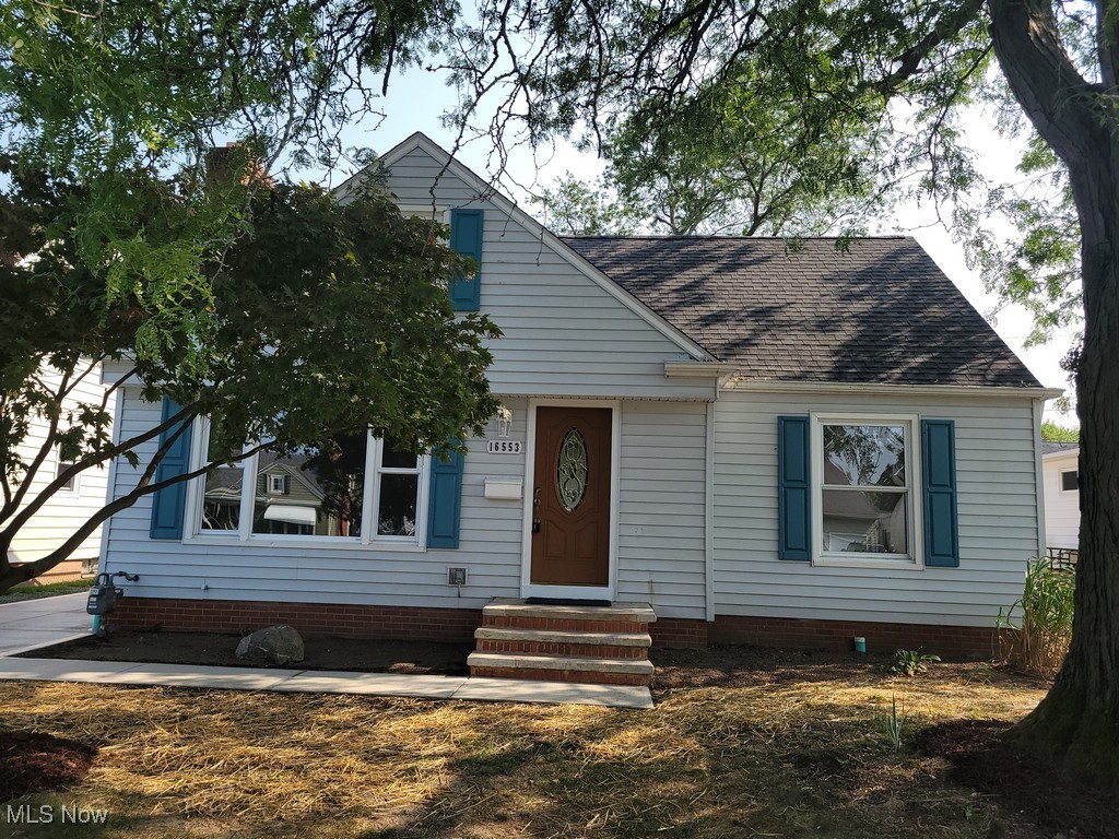 Craigmere Dr, Cleveland, OH 44130