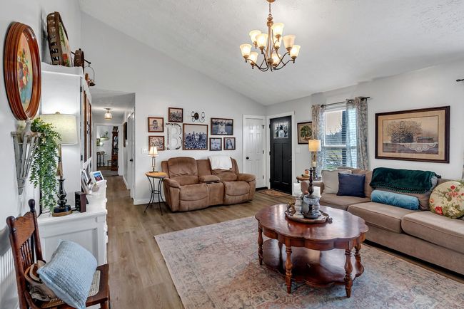 1635 Kingwood Ln, House other with 3 bedrooms, 2 bathrooms and 2 parking in Rockvale TN | Image 5
