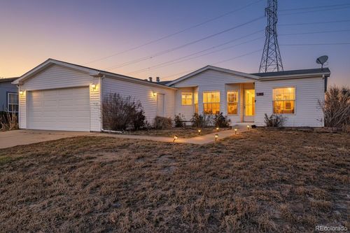 634 Locust Ave, Lochbuie, CO, 80603-5768 | Card Image