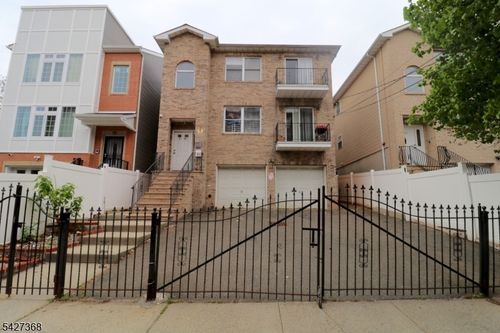 91 Chadwick Ave, Newark, NJ, 07108-1528 | Card Image