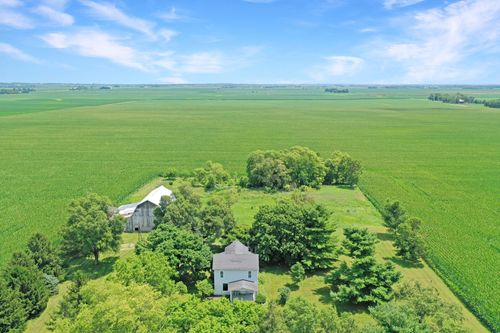 13291 N 300 East Road, Stanford, IL, 61774 | Card Image