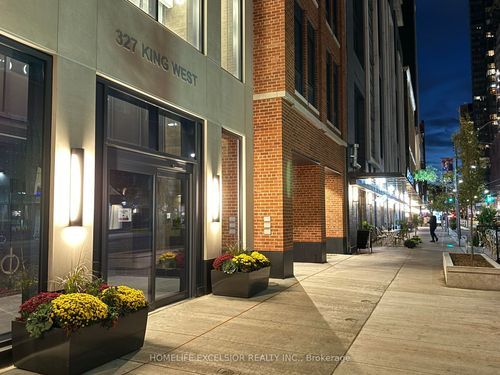 1805-327 King St W, Toronto, ON, M5V0W7 | Card Image