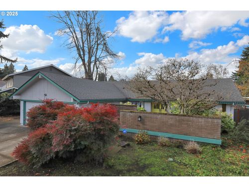 2776 Elysium Ave, Eugene, OR, 97401-7435 | Card Image