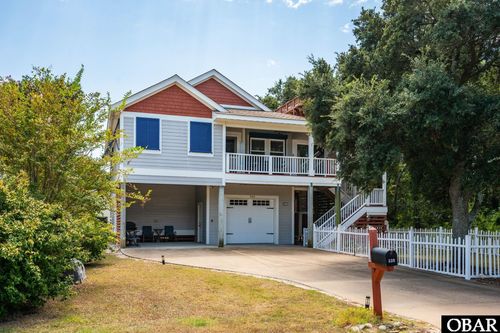 539 W Wilkinson St, Kill Devil Hills, NC, 27948-7781 | Card Image