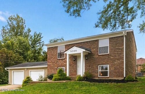 9300 Hillridge Dr, Pewee Valley, KY, 40056-8058 | Card Image