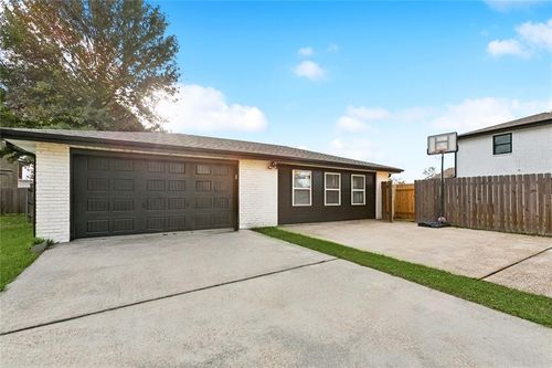 509 Lassalle Dr, River Ridge, LA, 70123-3651 | Card Image