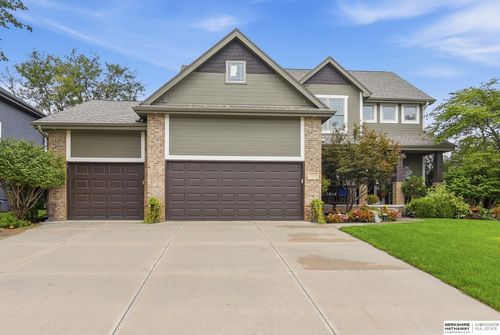 16854 Erskine St, Omaha, NE, 68116-2757 | Card Image