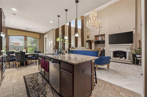 2607 Cobble Springs Ln, Pearland, TX, 77584-6719 | Card Image
