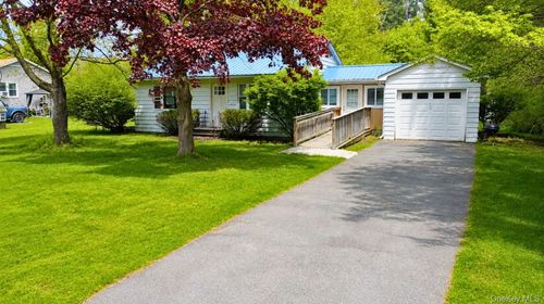 752 Old Route 23, Acra, NY, 12405-1128 | Card Image