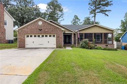 6053 Lakeway Dr, Fayetteville, NC, 28306-8702 | Card Image