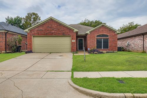 13441 Ponderosa Ranch Rd, Roanoke, TX, 76262-4529 | Card Image