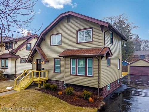 824 Florence Ave, Royal Oak, MI, 48067-2247 | Card Image