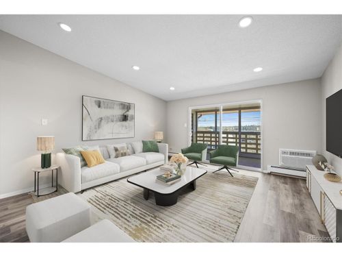 1d-495 S Dayton St, Denver, CO, 80247-1305 | Card Image