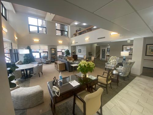 apt-412-7600 Golden Valley Rd, Golden Valley, MN, 55427-4559 | Card Image