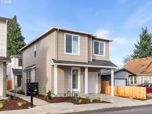 6439 Se 88th Ave, Portland, OR, 97266-5337 | Card Image