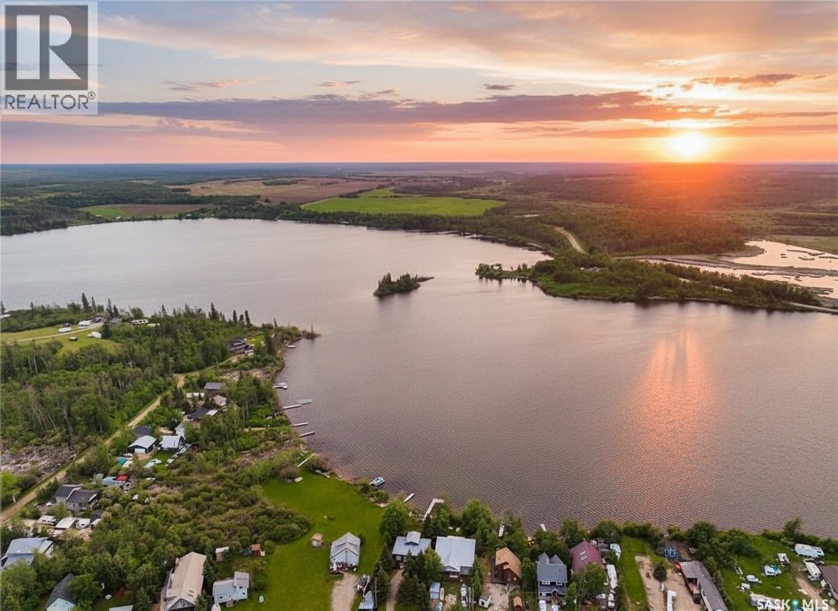 Residential in Morin Lake 5