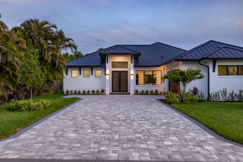 513 Sw South Carolina Dr, Stuart, FL, 34994-7265 | Card Image