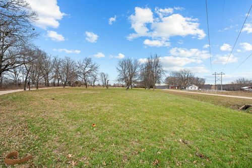 1814 Oak Ridge Rd, Mansfield, MO, 65704-8260 | Card Image