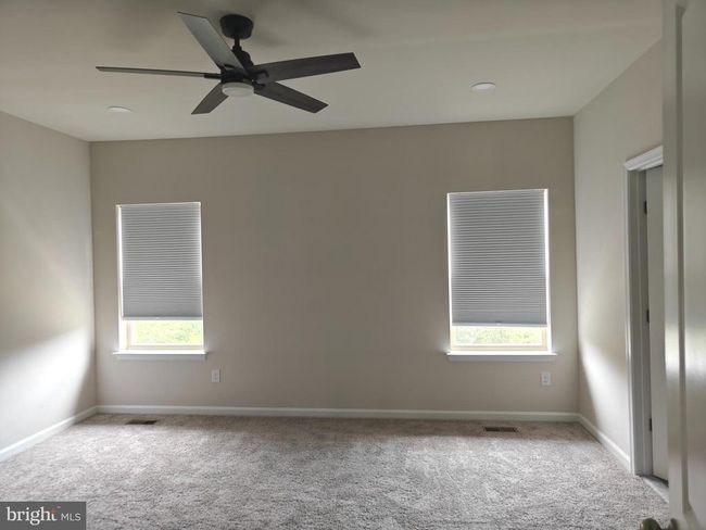 9409 Barnes Loop, Townhouse with 3 bedrooms, 4 bathrooms and null parking in MANASSAS VA | Image 19