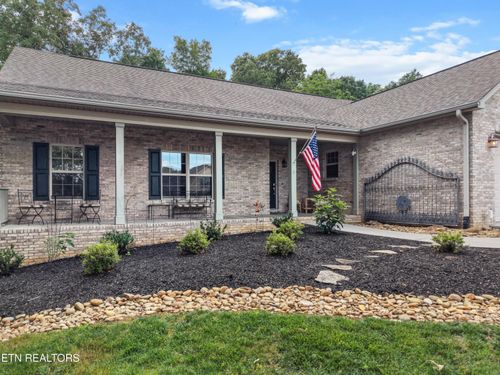 280 Coyatee Dr N, Loudon, TN, 37774-3156 | Card Image