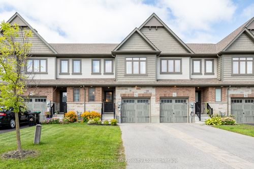 964 Wright Dr, Midland, ON, L4R0E4 | Card Image