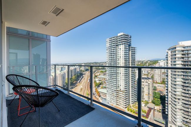 2810 - 908 Quayside Dr, Condo with 1 bedrooms, 1 bathrooms and 1 parking in New Westminster BC | Image 24