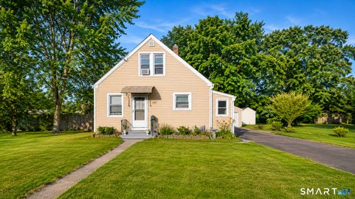 228 Douglas Dr, Meriden, CT, 06451-5018 | Card Image
