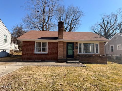 29 24th St, Bristol, TN, 37620-1839 | Card Image