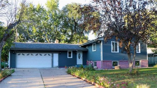 405 Brooks Ave W, Roseville, MN, 55113-3506 | Card Image
